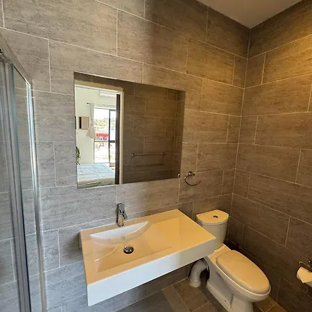 Aime's House Bed & Breakfast 3*