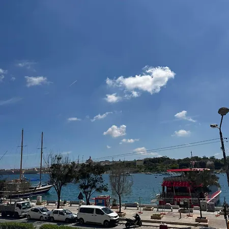 Bed & Breakfast Aime's House