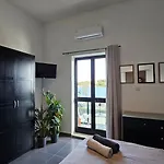 Aime's House סליאמה