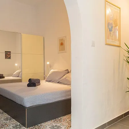 Bed & Breakfast Aime's House *