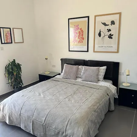 Aime's House 4*