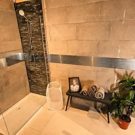 Aime's House 4*