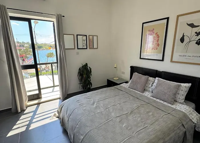 Aime's House Bed & Breakfast