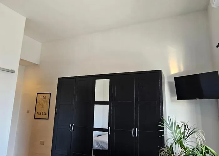 Oda ve Kahvaltı Aime's House 3*